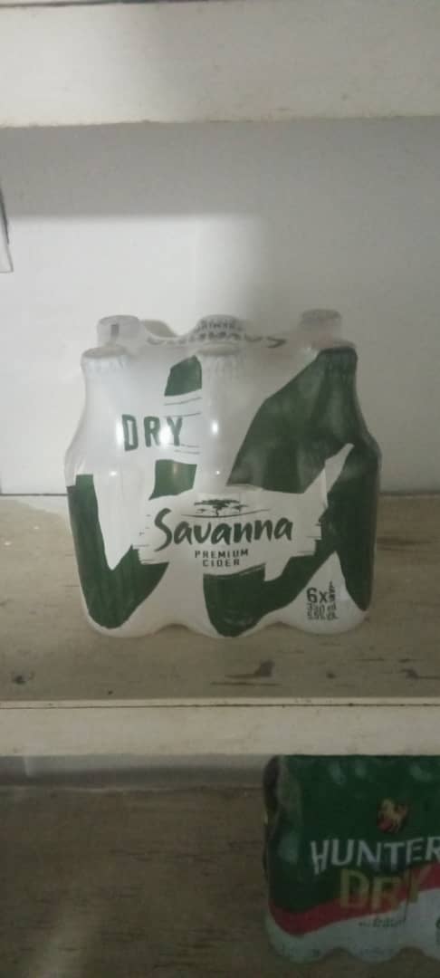 Savanna Dry 6 pack