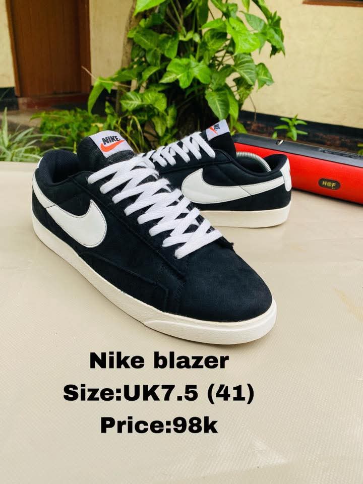 Nike blazer